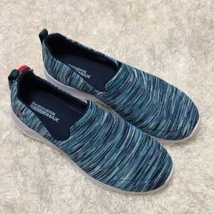 Skechers Women's Multicolor Slip-On Sneakers